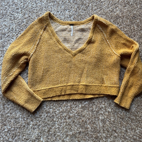 Free People Tops - Free People crop sweater size small mustard